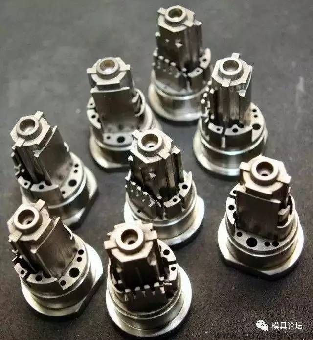 英国Ryetools注塑模具3