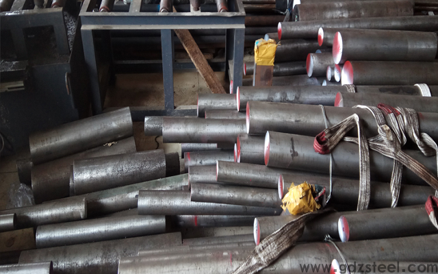 奥氏体化温度对4Cr5Mo2V热作模具钢