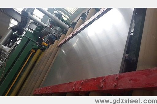 钼含量对4Cr5MoV热作模具钢冷热疲劳