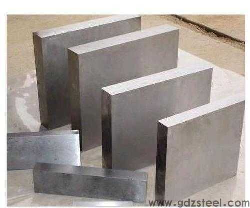 透明杯模具钢用什么材料