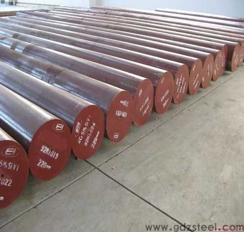 模具模仁一般用什么材料，模具模仁大小怎么定