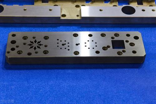 模具材料