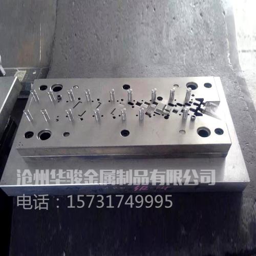 冲床模具