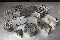 挤压模具材料