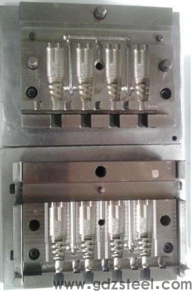 <strong>连接器模具用什么材料</strong> <strong>连接器模具用什么材料</strong>