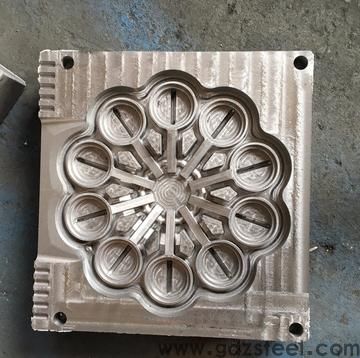 挖掘机斗齿原材料是什么？