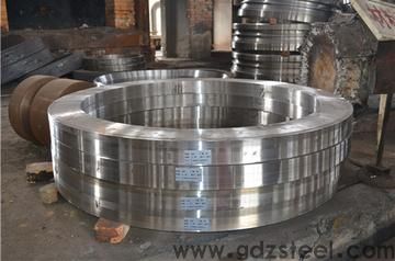 车床加工锻件,用什么样的刀头更好? 车床加工锻件,用什么样的刀头更好?