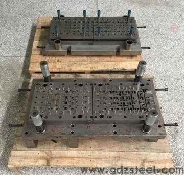 冲压模具材料？