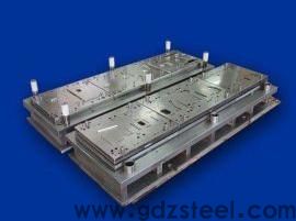 五金冲压模一般是用什么材料的？