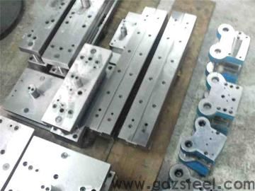 什么材质适合做热成型模具？